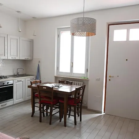 Bilocale Con Balcone A Numana - N080 Lägenhet *
