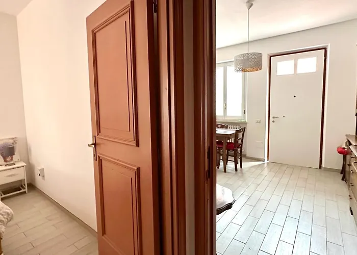 Διαμέρισμα Bilocale Con Balcone A Numana - N080 *