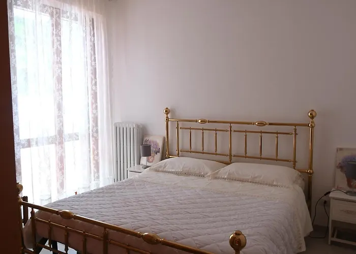 Bilocale Con Balcone A Numana - N080 * Sirolo